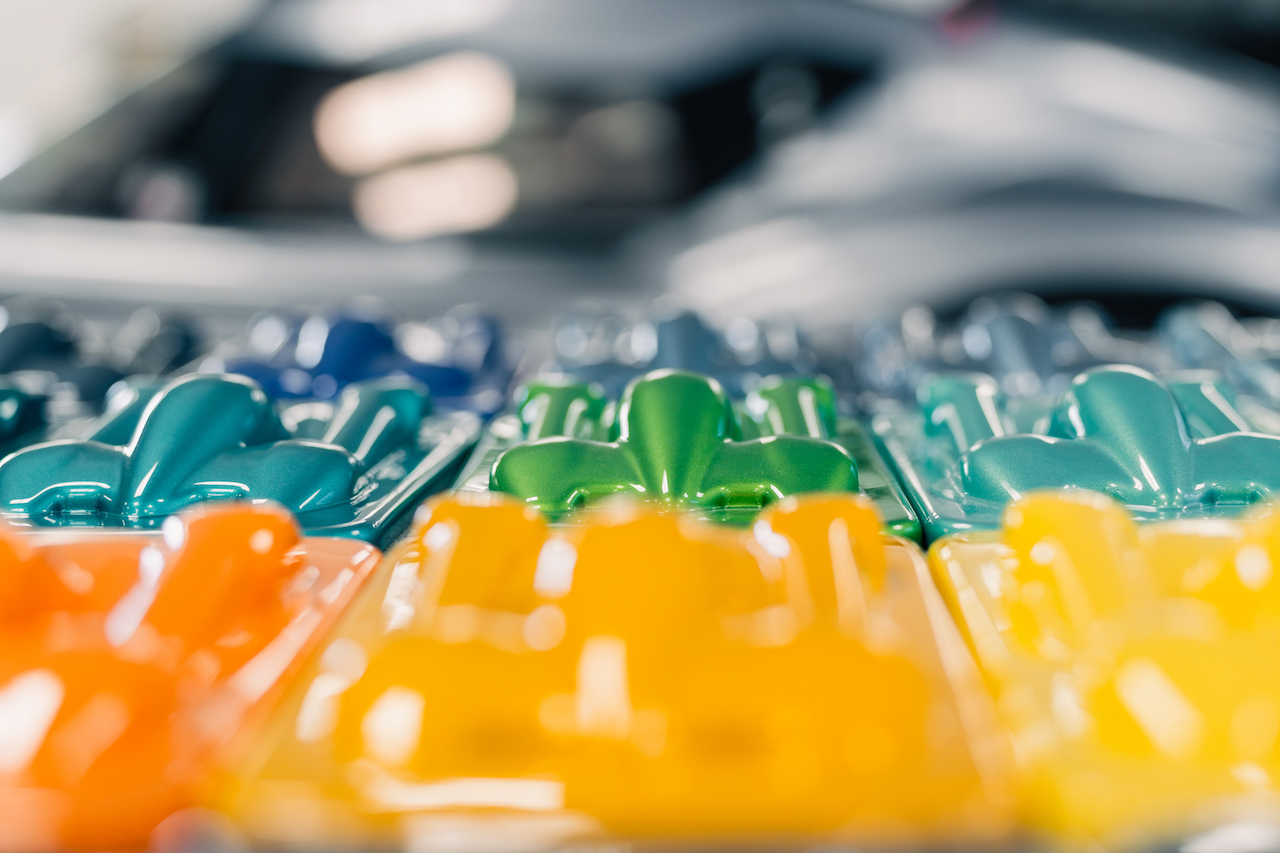 Example of McMurtry Speirling PURE customer specification colour options